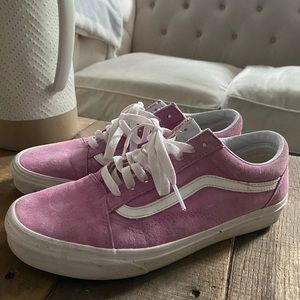Women’s size 9.5 Pink Van’s Old Skools